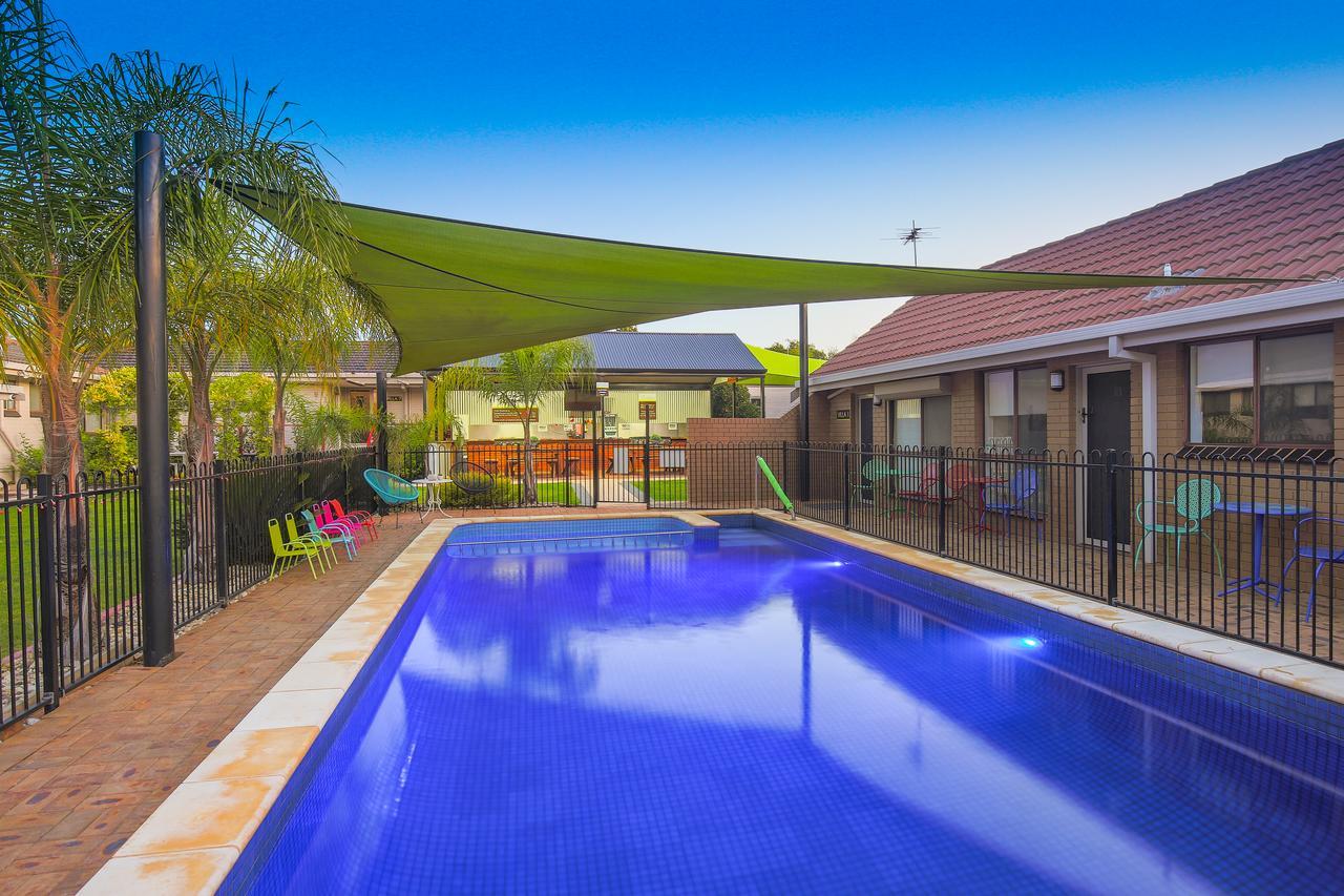 Mildura Holiday Villas Bagian luar foto